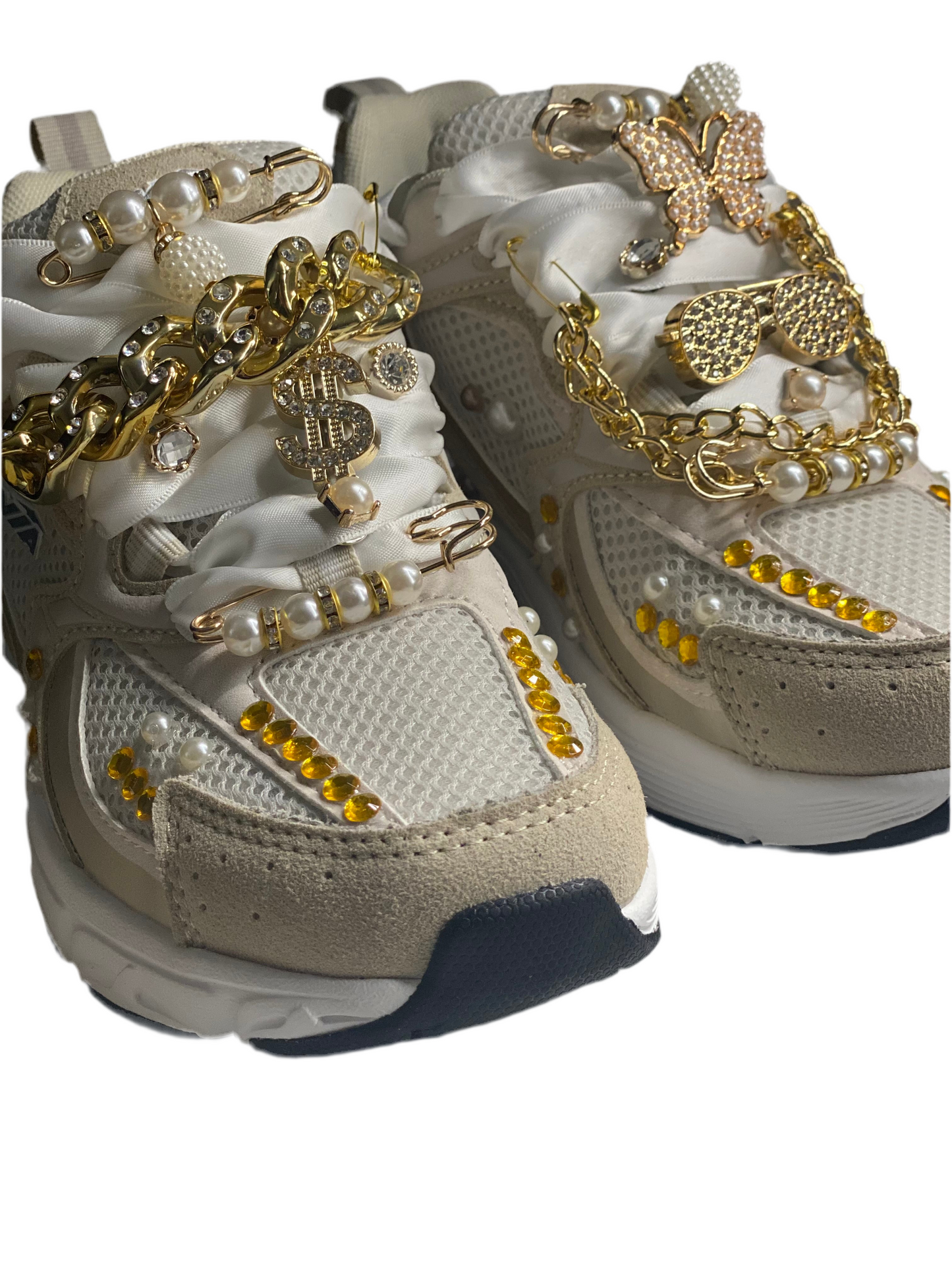 Custom Junk Shoes, Avia Women's 5000