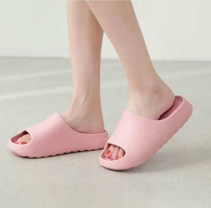 Womens Pillow Soft Cloud Slide Sandals, Quick Dry, Non Slip
